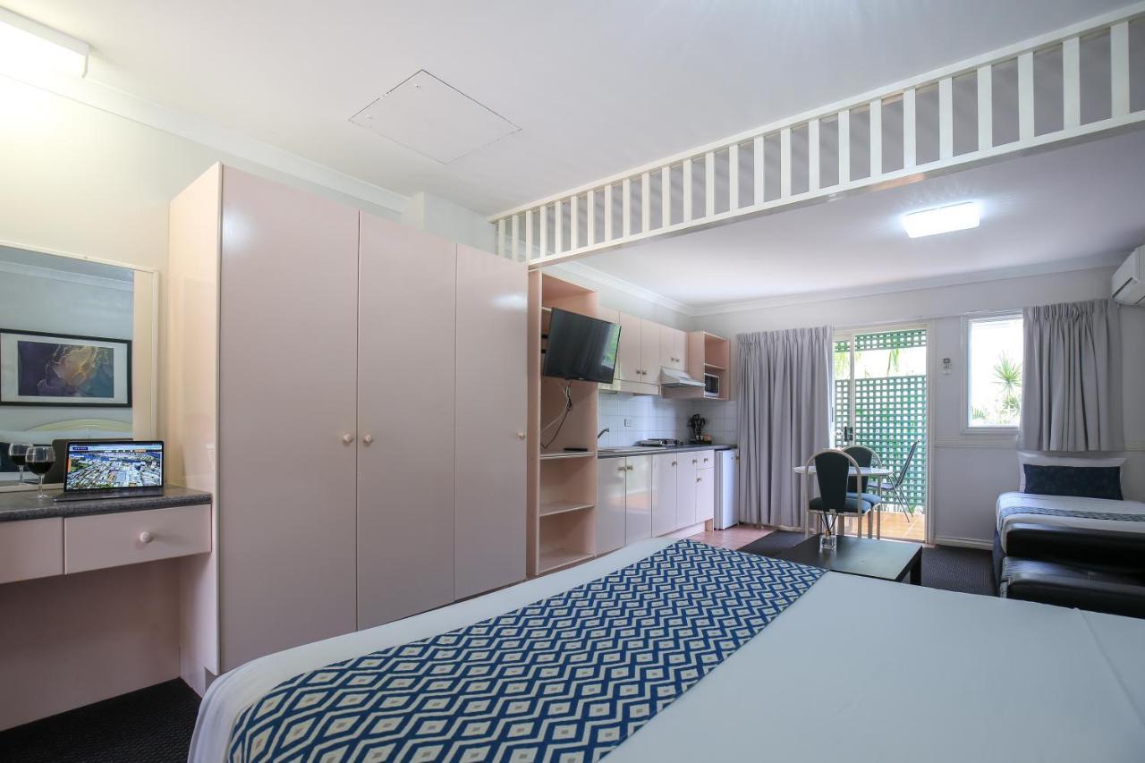 Toowong Central Motel Apartments Бризбейн Екстериор снимка