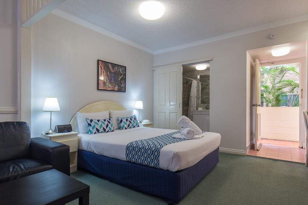 Toowong Central Motel Apartments Бризбейн Екстериор снимка